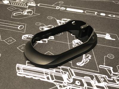 Bomber CNC Aluminum HK Type Tactical Magwell for for Umarex / VFC VP9 GBB Series ( Black )