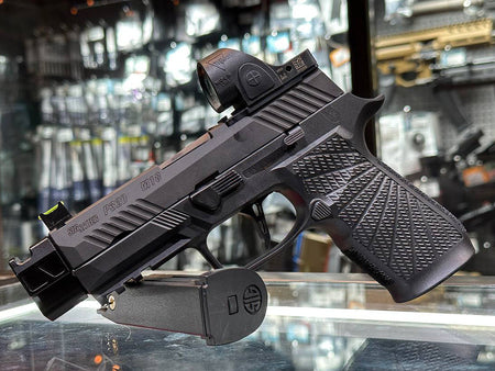 Bomber P320 WC Style Polymer Frame Grip for SIG AIR / VFC P320 M17 M18 GBBP Series ( Carry size )-Black