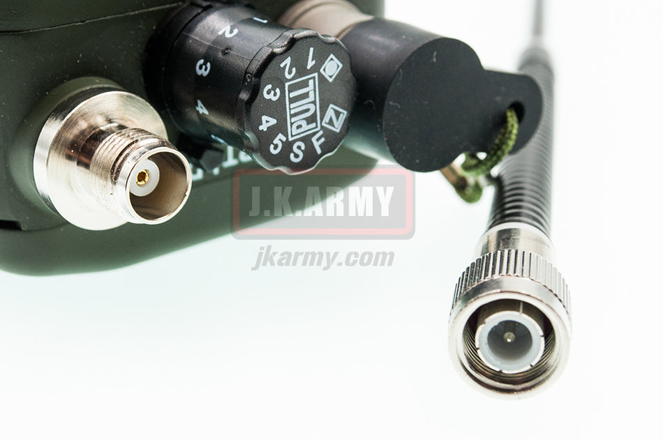 CAG Delta Force Style Antenna UHF 400-470 MHz Type Green Head ( Suitable for TRI / TCA 148, 152 )