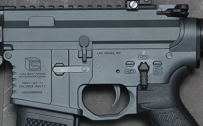 E.G.T. EMG SAI GRY AR15 Carbine AEG (Tornado Gray) ( By G&P )