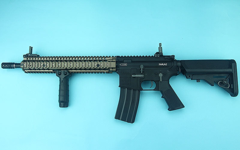 G&P E.G.T. DD M4A1 AEG ( Sand On Black )