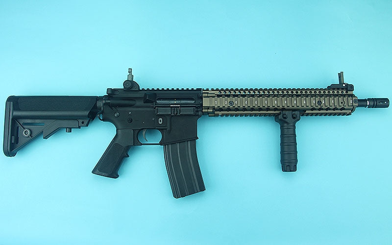G&P E.G.T. DD M4A1 AEG ( Sand On Black )