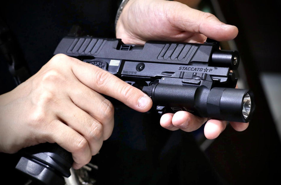 EMG Staccato Licensed CNC 4.3" P Hi-Capa GBBP Gas Blowback Pistol Airsoft ( Model: VIP Grip / Standard / Green Gas )