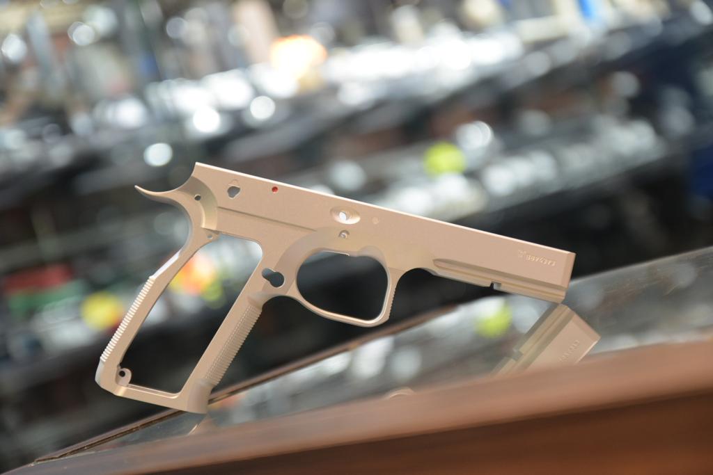 CL Project ASG Licensed CNC 7075 Aluminum KJ Shadow 2 Lower Frame ( Black / Silver )