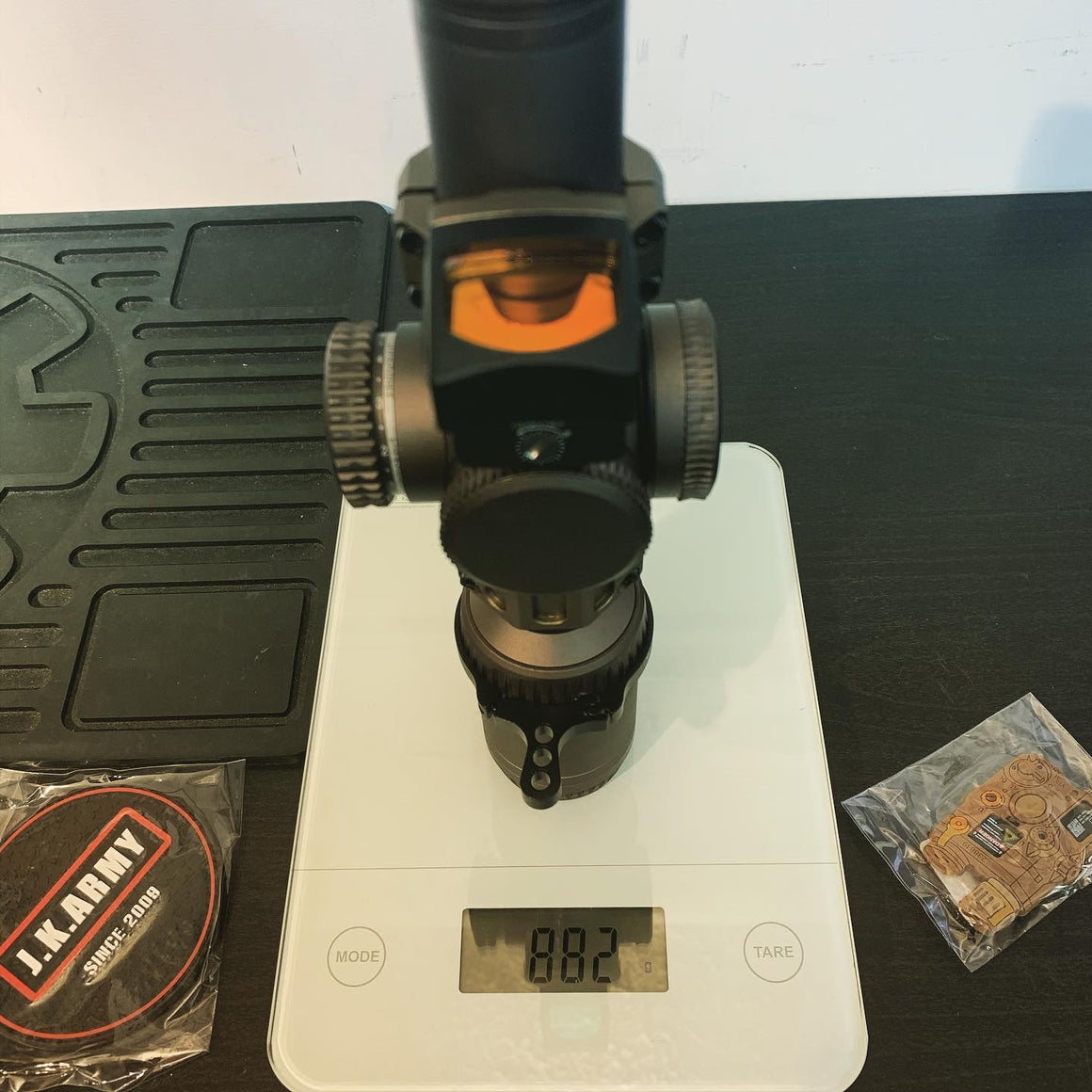 Holy Warrior HWOCAG HD 1-6x 24 Airsoft Scope Deluxe Set Type A ( RMR + Plate + Mount )