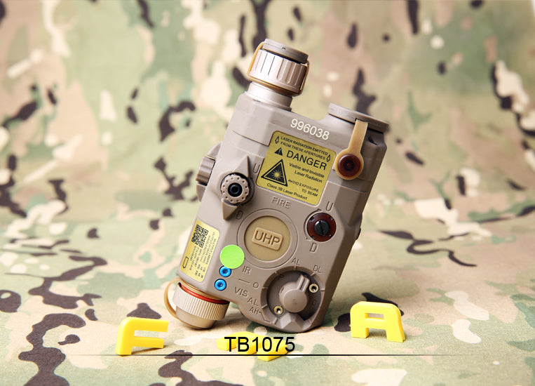 FMA PEQ LA5-C Upgrade Version LED White Light + Green Laser With IR Lenses ( DE ) ( PEQ15 LA5 UHP )