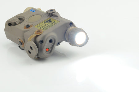 FMA PEQ LA5 Upgrade Version LED White Light and Red Laser with IR Lenses ( DE ) ( PEQ15 ) ( LA-5 )
