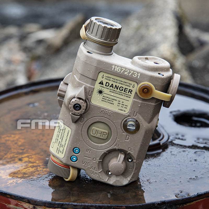 FMA PEQ LA5-A LED White Light + RED Laser with IR Lenses Airsoft Pointer Device ( Black / DE ) ( PEQ15 LA5 UHP )-Dark Earth ( DE )