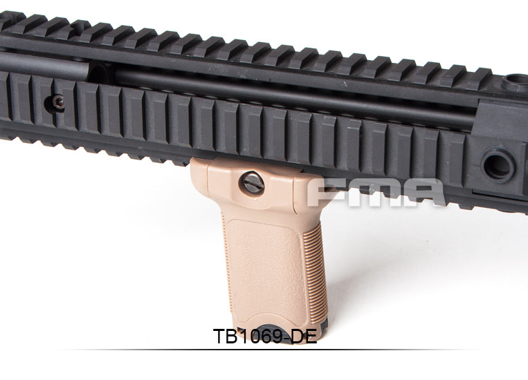 FMA TD Grip For Rail ( DE )