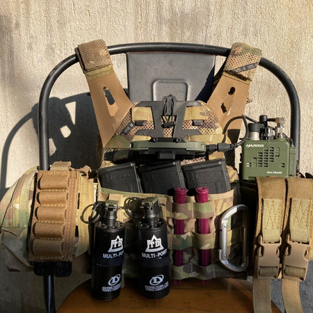 Hugger MOLLE Holder for TRI / PRC 152 KDU Keypad Display Unit ( Ver.2 )