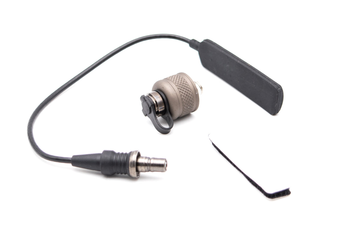 MF M340C Style Flashlight for Airsoft ( DE )