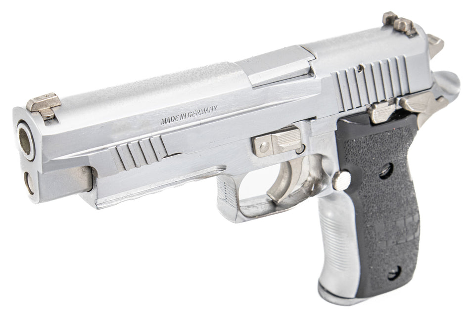 Metal Gear 1/2 Toy Model 226 ( Silver ) ( Dummy ) ( by Alloy Empire ) ( 1:2.05 )