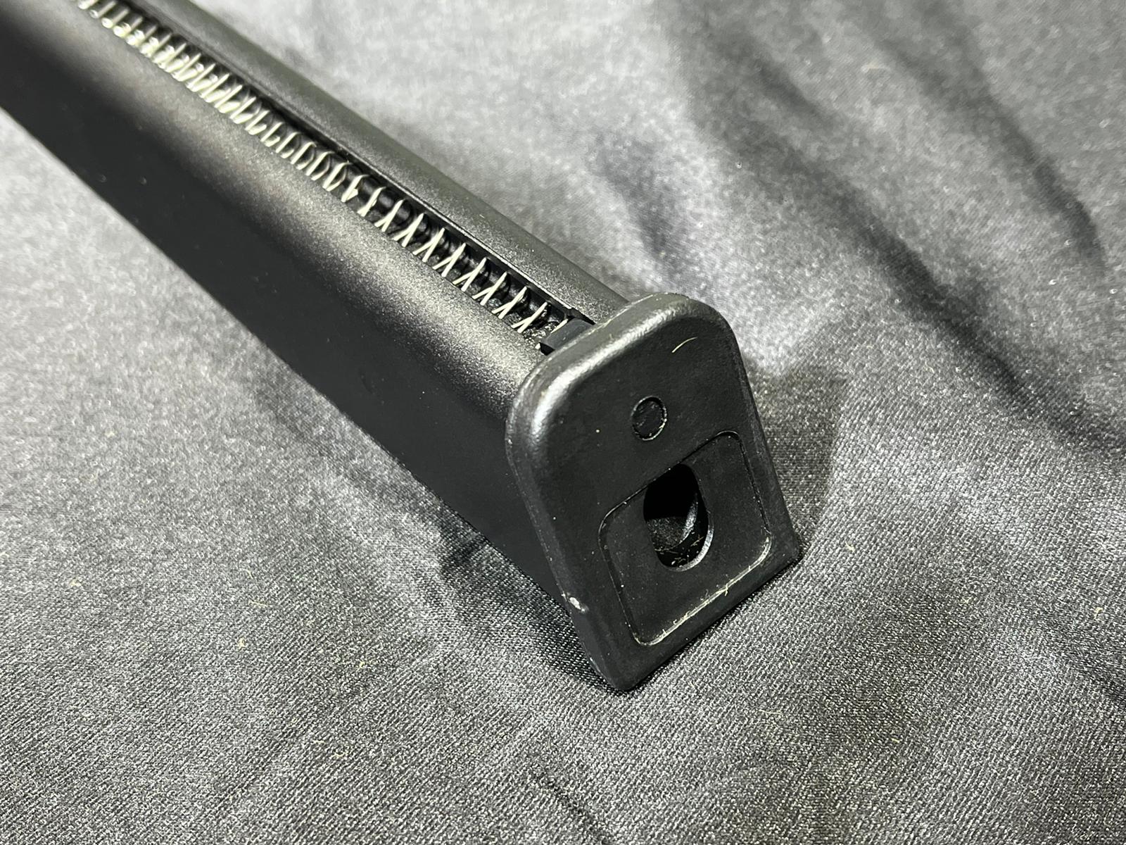 Maruyama SCW-9 PRO-G GBB / VFC Glock 18C 50 Rds Gas Magazine ( G18 Long Mag )