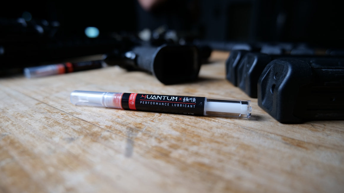 4UANTUM Smooth Lubricant Pen ( 極順 高效潤滑筆 極度耐磨 高附著 低阻力 )