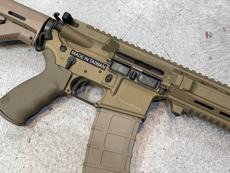 Archwick Officially Licensed COLT L119A2 GBB Rifle ( Cerakote DE ) ( GHK )