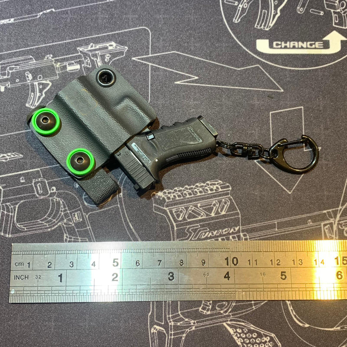 G17 Dummy Metal Keychain w/ Kydex Holster ( Black )