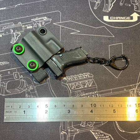 G17 Dummy Metal Keychain w/ Kydex Holster ( Black )