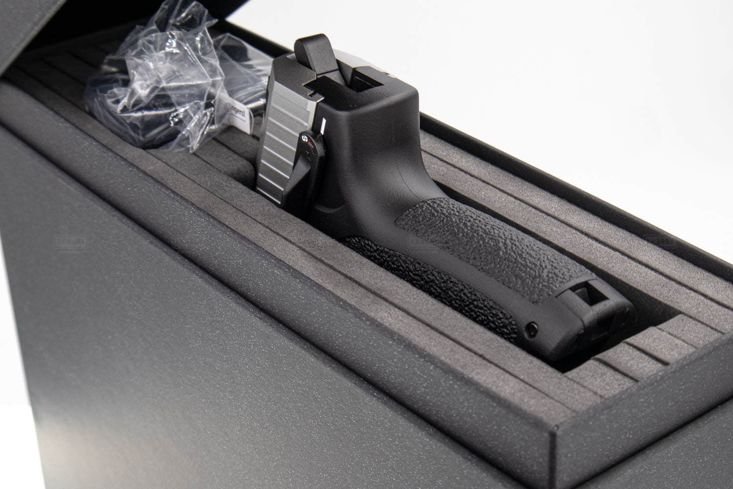 Tokyo Marui x Capcom Resident Evil RE: 4 SG-09 R limited Edition