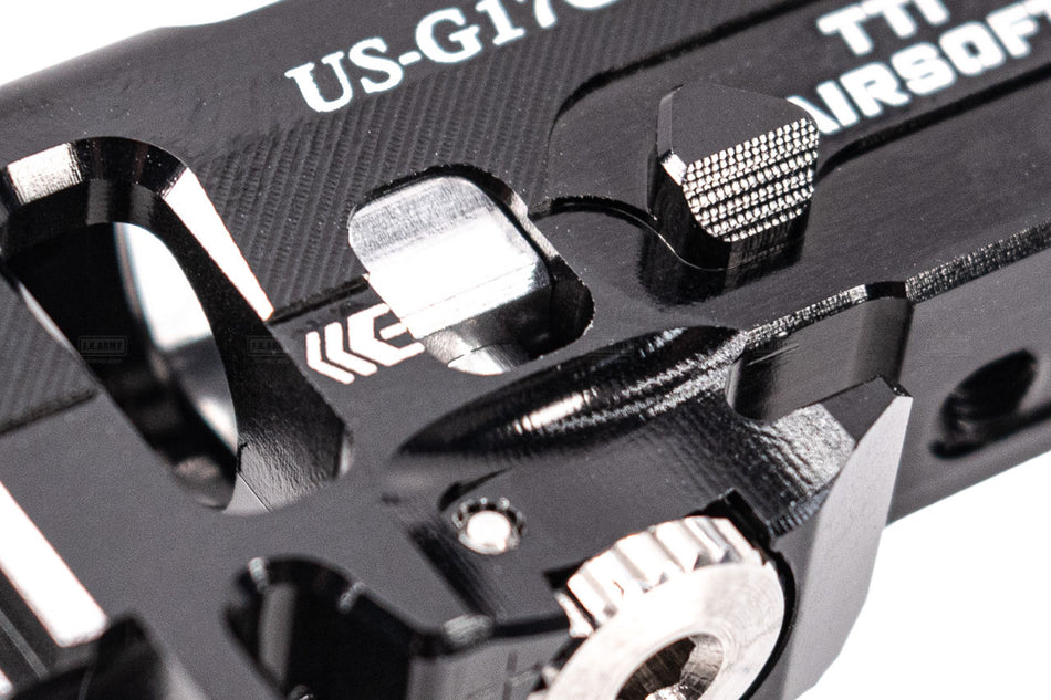 TTI Airsoft CNC Aluminum Infinity TDC Hop-Up Chamber For Umarex SRC Glock 17 Gen5 MOS GBBP -Red