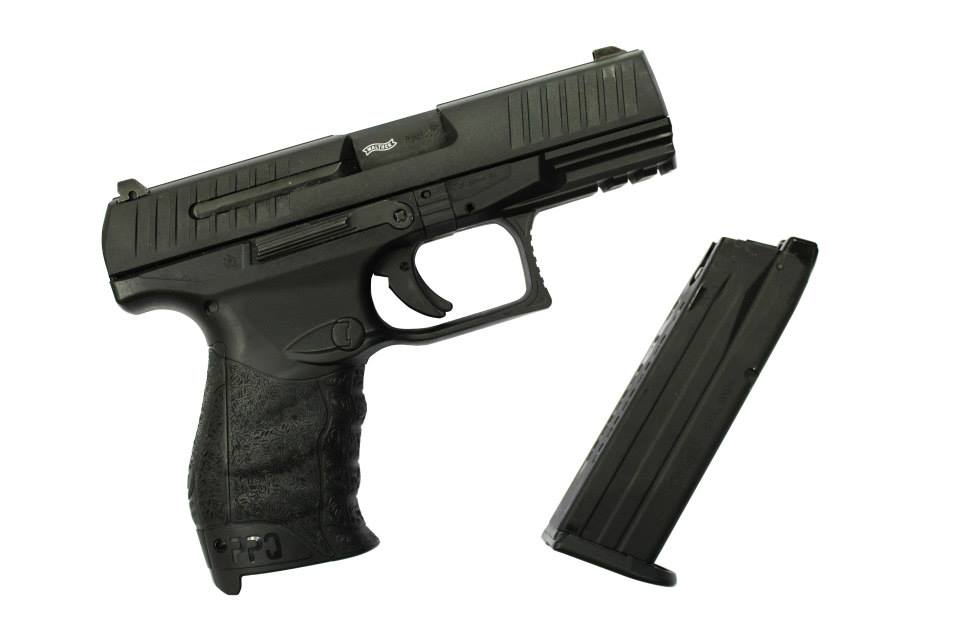 Umarex ( by VFC ) Walther PPQ M2 GBB Airsoft Pistol ( Black )