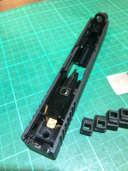 Volante CNC 7075 Aluminum 19 RMR Cut Slide with BBU for Tokyo Marui TM G19 GBBP Series ( Black )