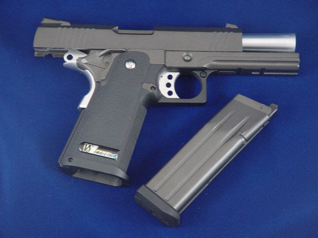 WE Hi-Capa 4.3 GBB Pistol (Black / Silver)