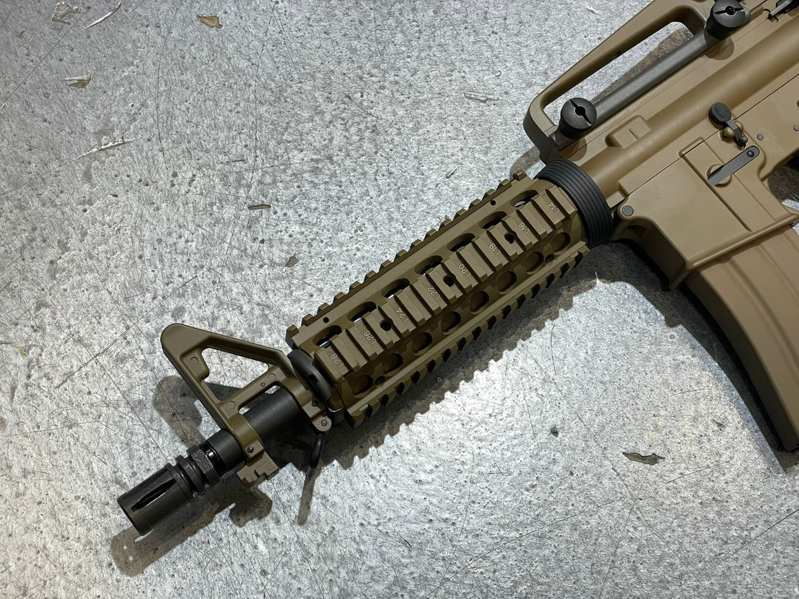 WE M4CQB Gas Blow Back Open Chamber Rifle Tan Edition ( GBB )