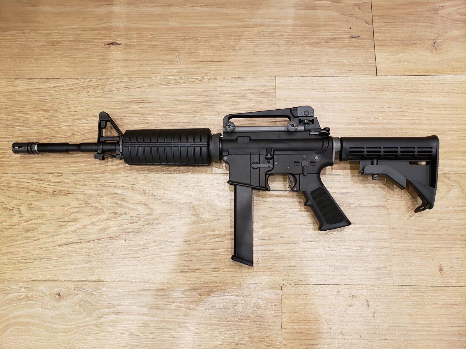 WE M4A1 PCC Version GBB Rifle ( Black )