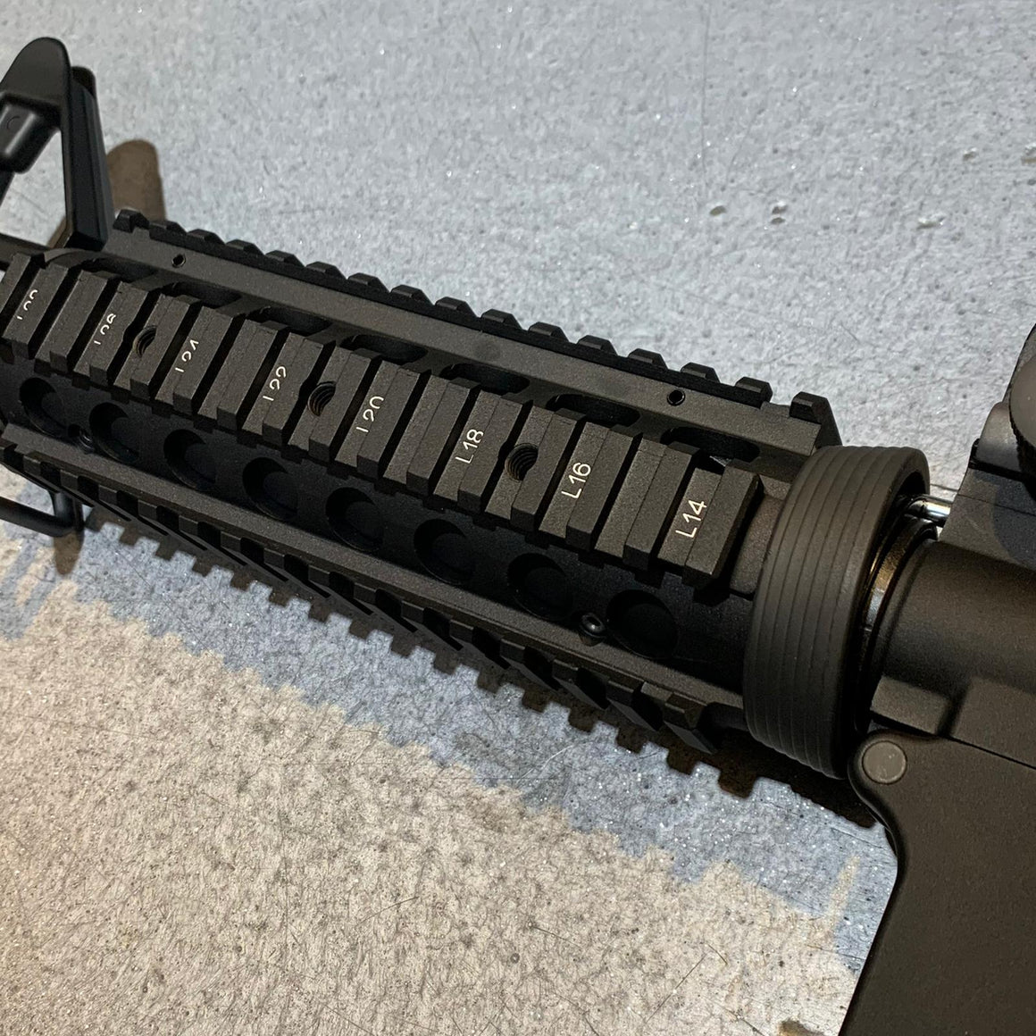 WE M4 RIS PCC Version GBB Rifle Airsoft ( Black )