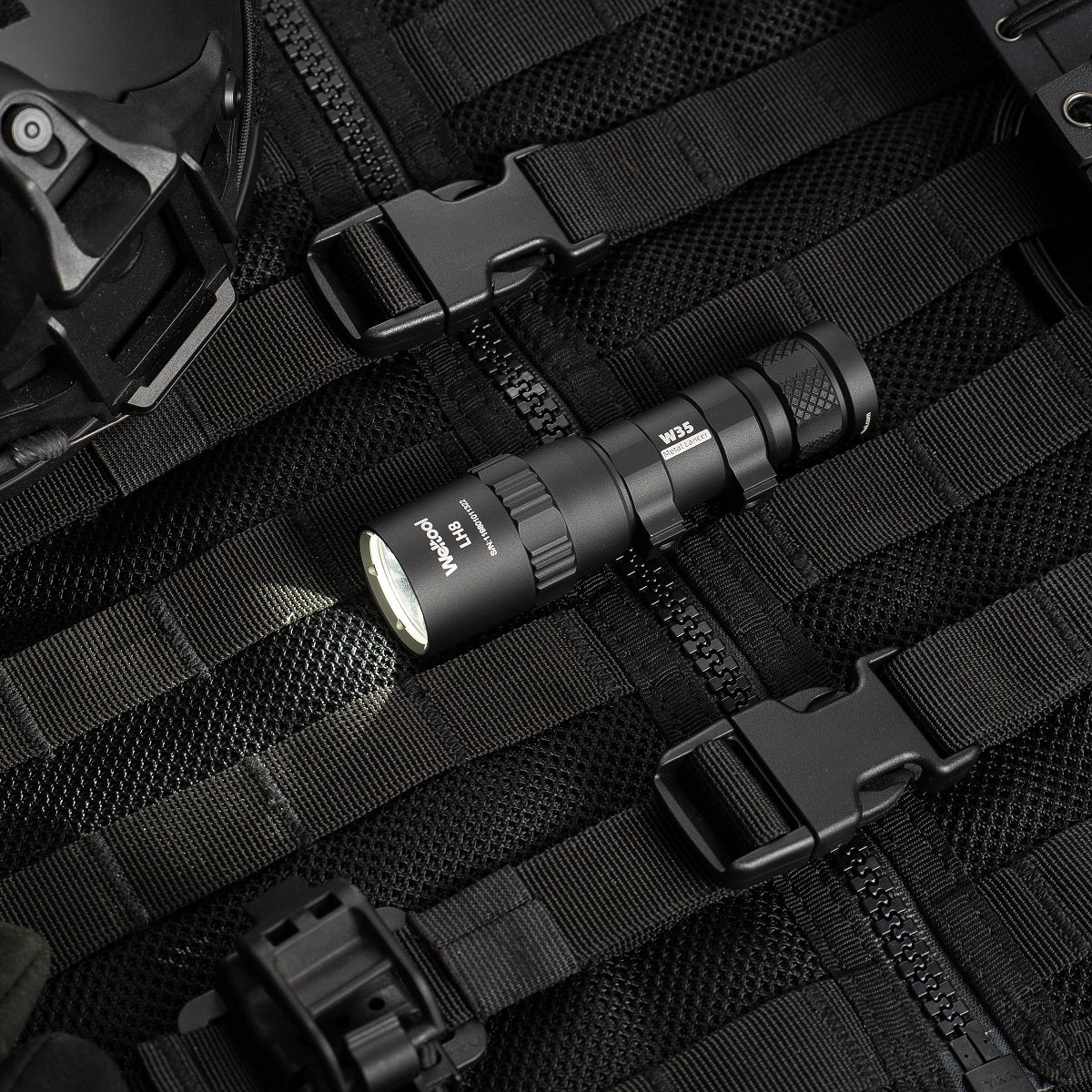 Weltool W35C High Lumen White Light X-LED Flashlight-Tan