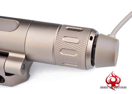 NE WMX200 Style Rotational Fold Mount Version Flashlight ( DE )