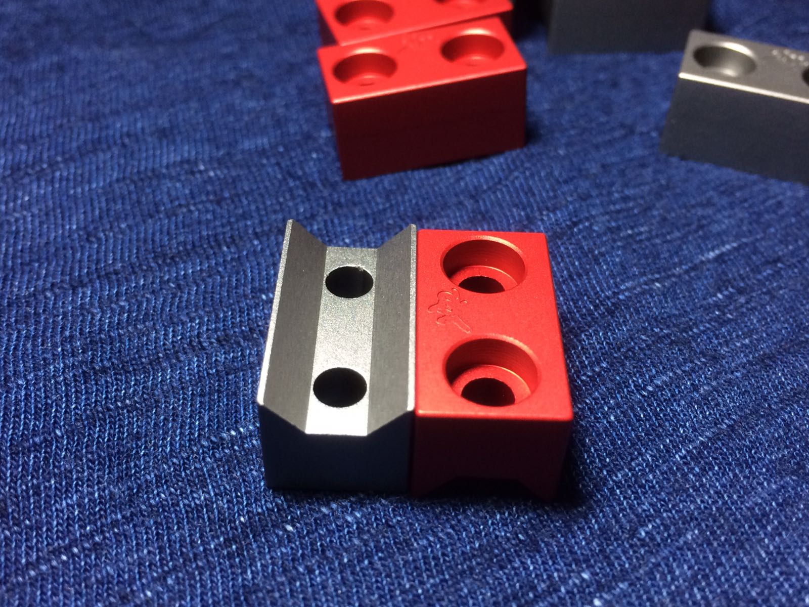 X22 Builders KC02 Barrel Retainer V-Block ( Ti SV )